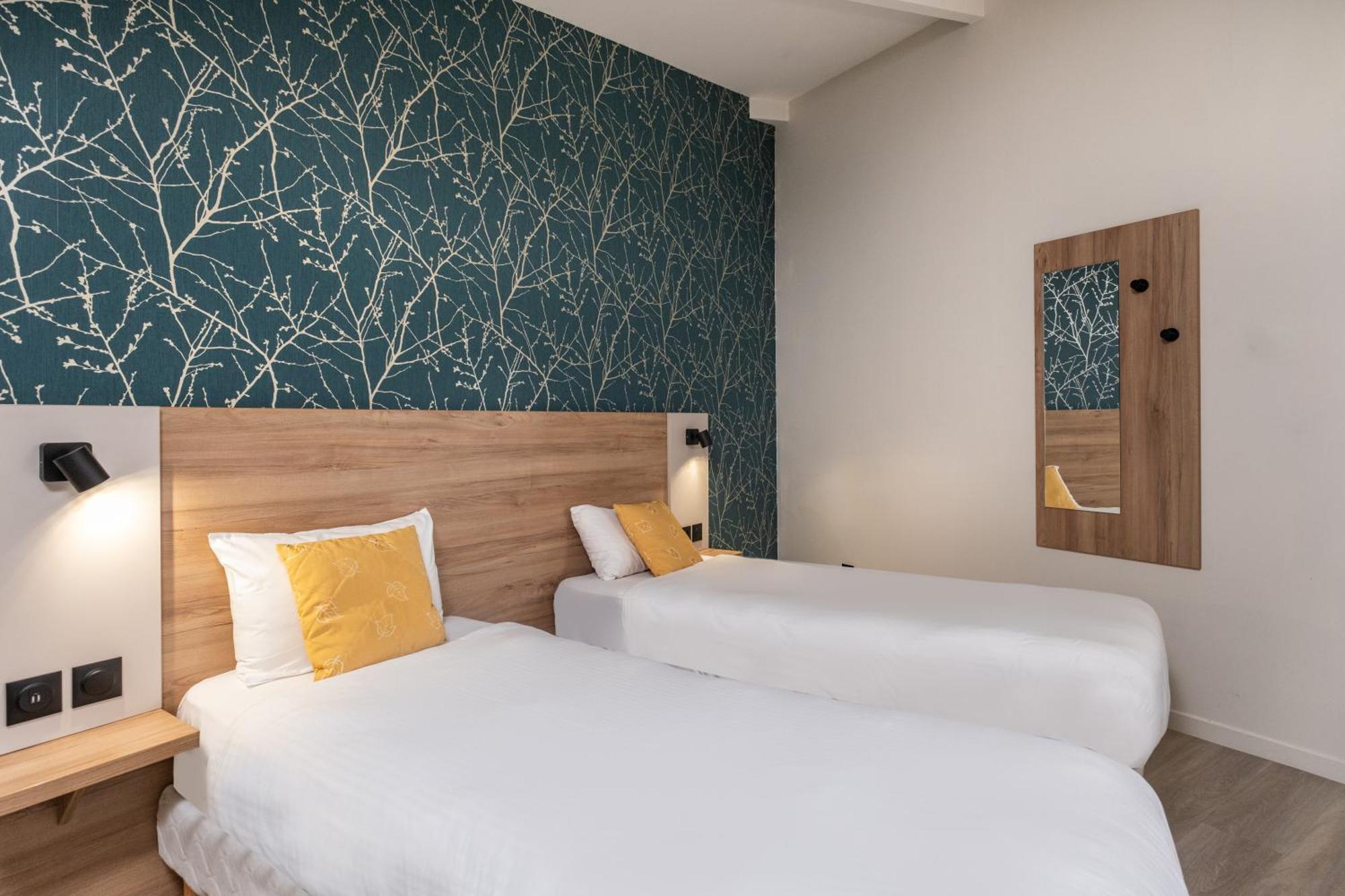 Charme Hotel, Montbeliard Sud Экстерьер фото