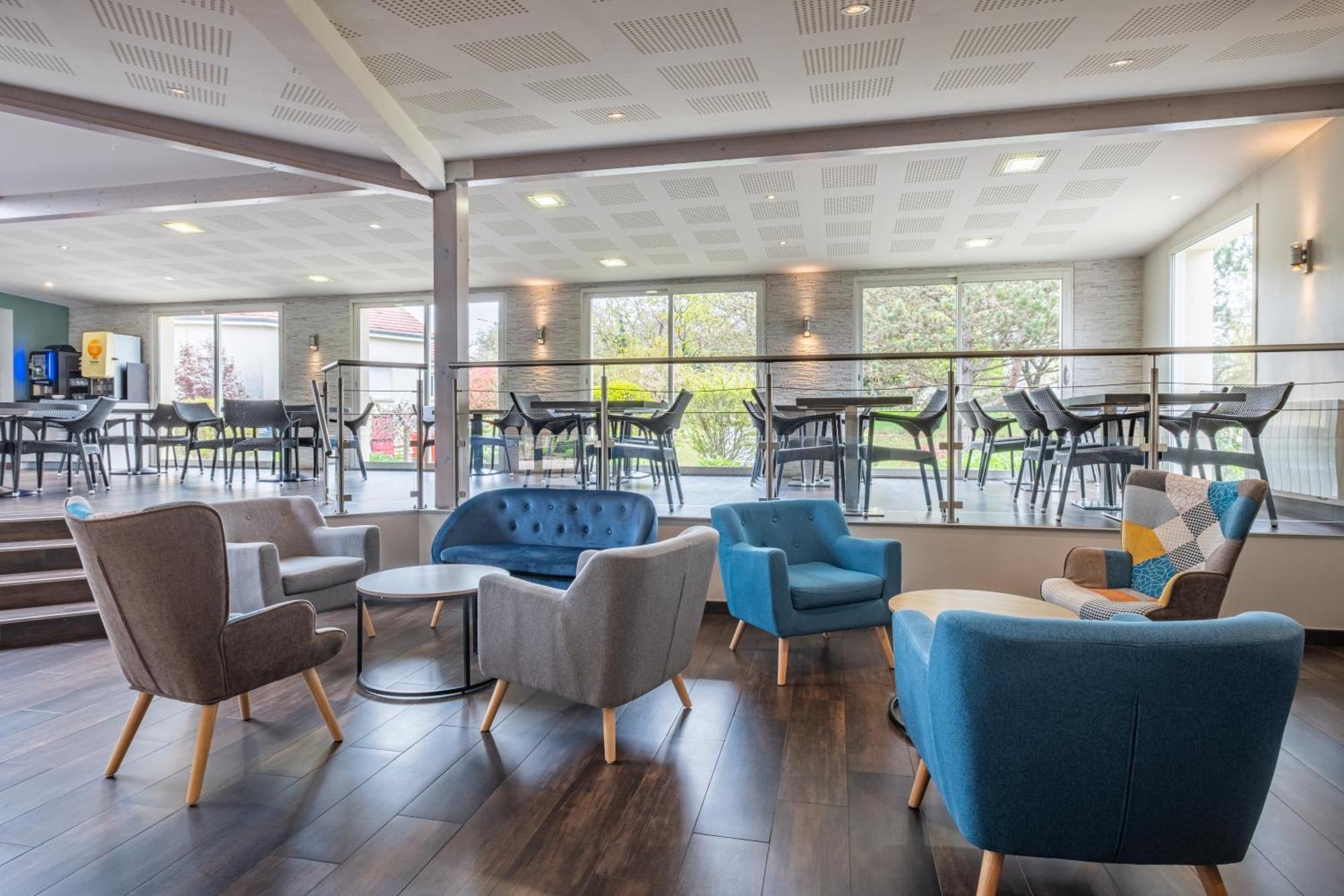 Charme Hotel, Montbeliard Sud Экстерьер фото