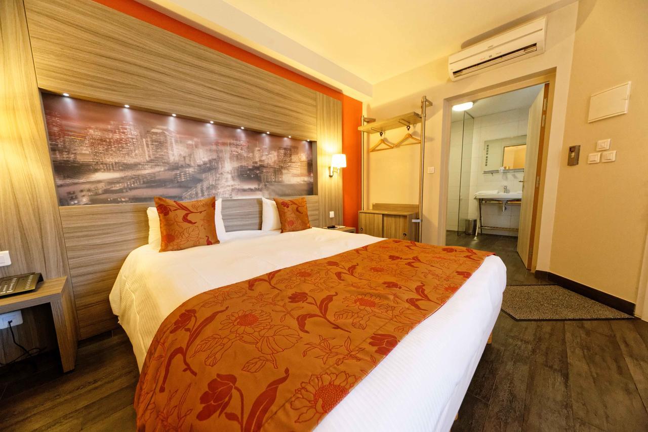Charme Hotel, Montbeliard Sud Экстерьер фото